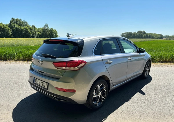 Hyundai I30 cena 49900 przebieg: 142000, rok produkcji 2021 z Jastrowie małe 562